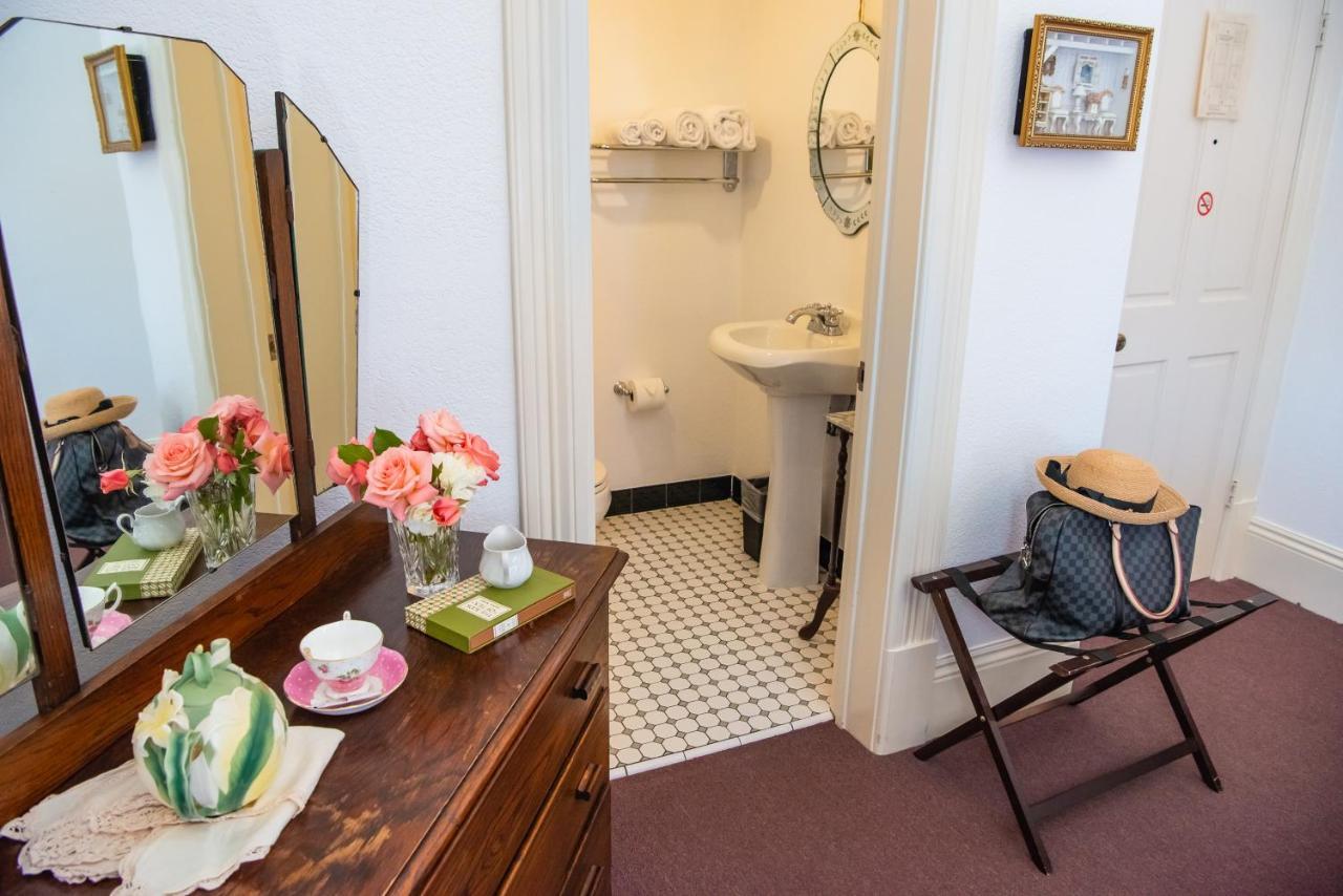 The Continental Inn Tomales Extérieur photo