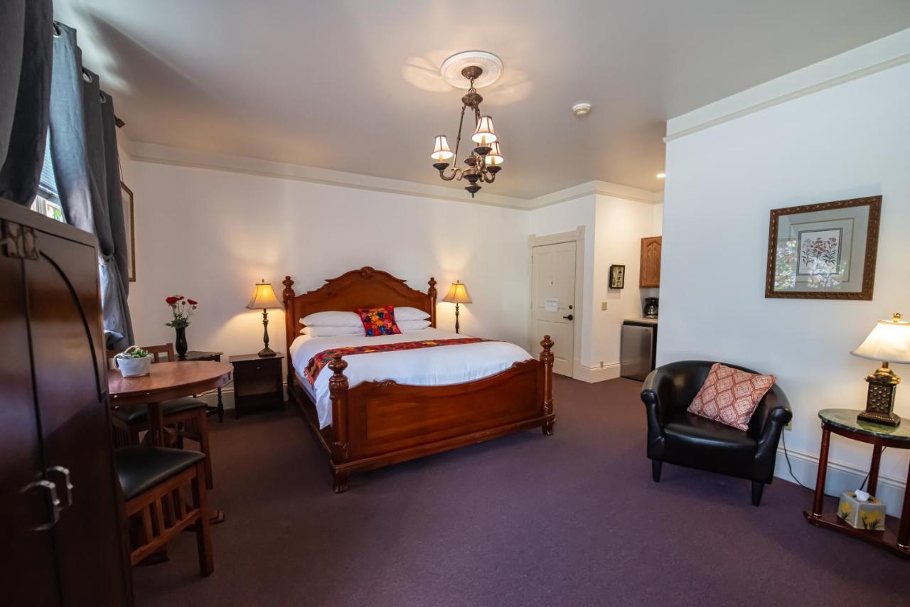 The Continental Inn Tomales Extérieur photo