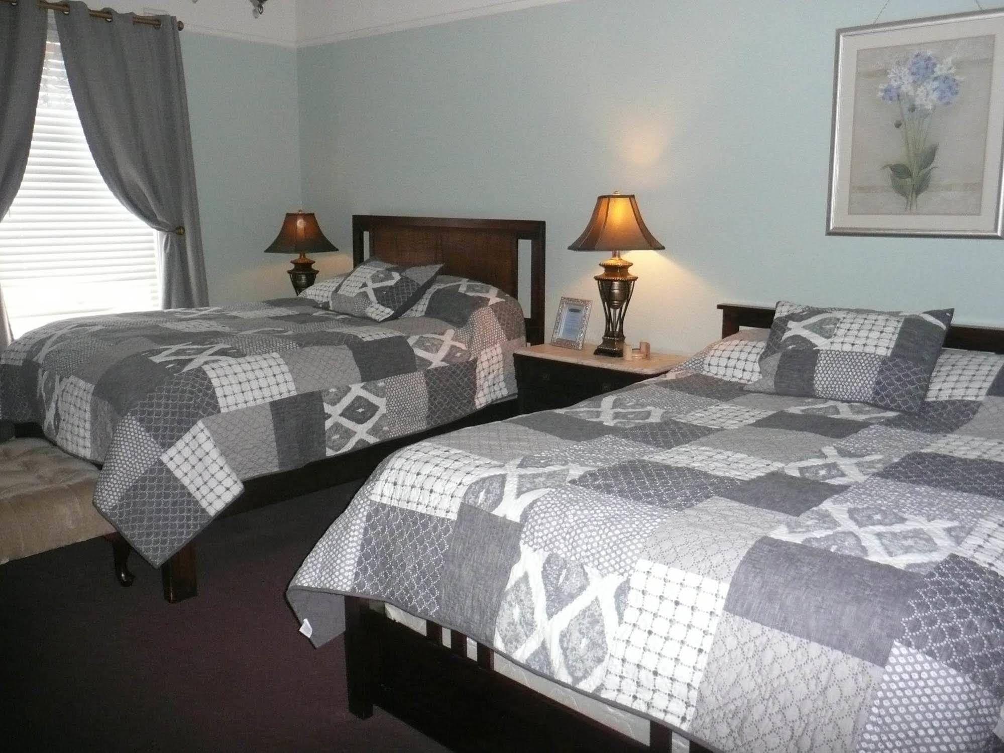 The Continental Inn Tomales Extérieur photo