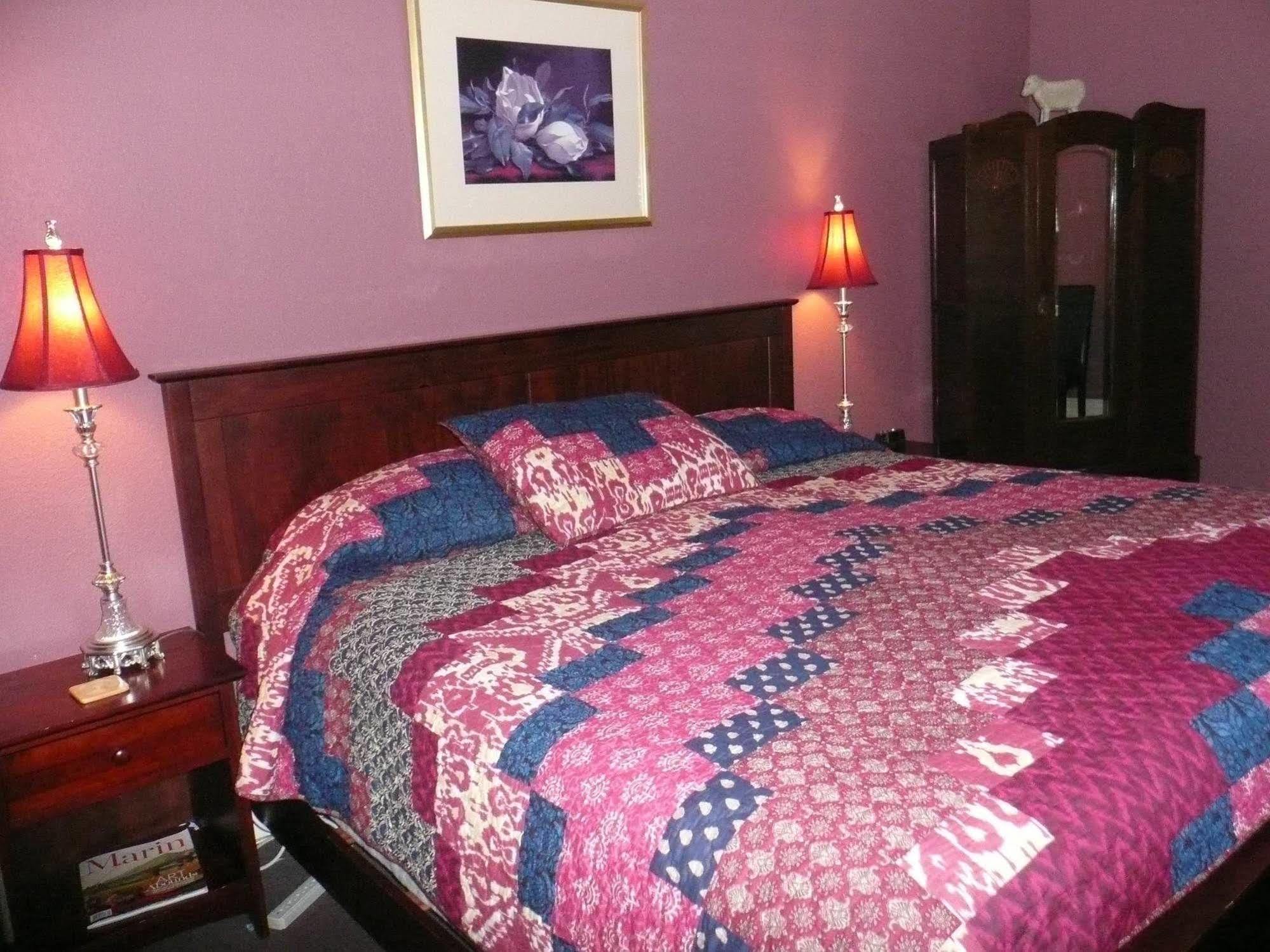 The Continental Inn Tomales Extérieur photo